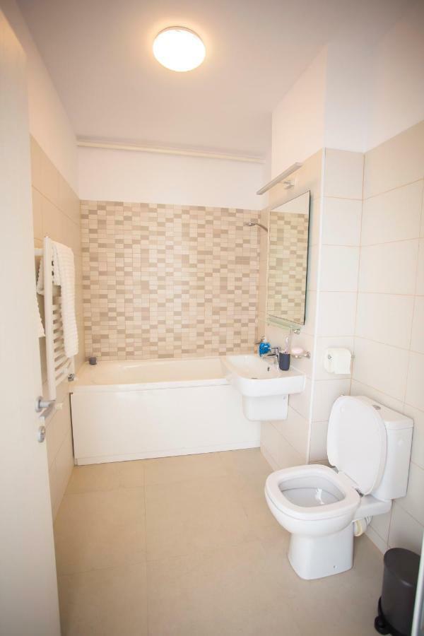 Residence Dp Pipera 布加勒斯特 外观 照片
